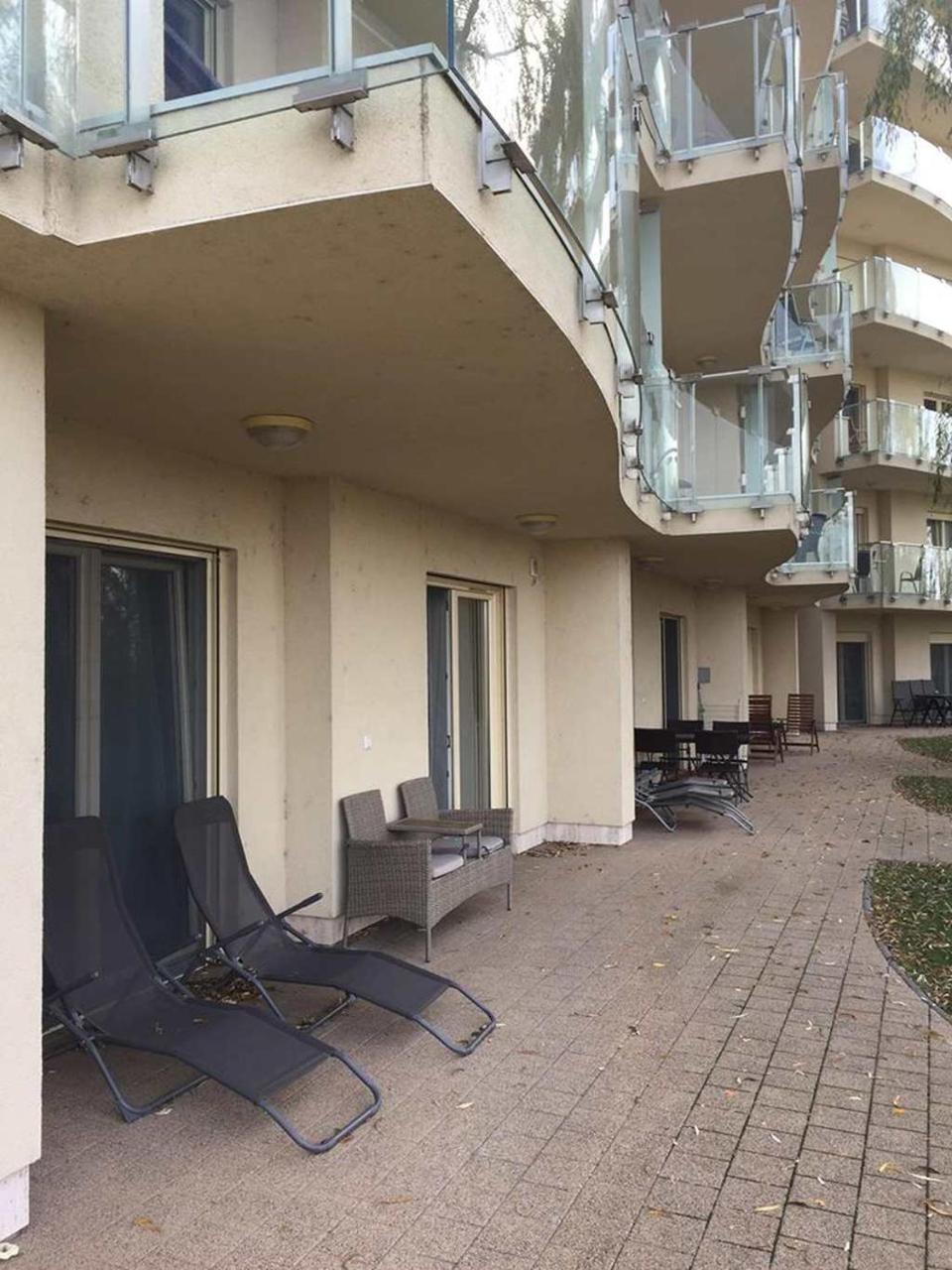 Azur Apartman Lejlighed Velence Eksteriør billede